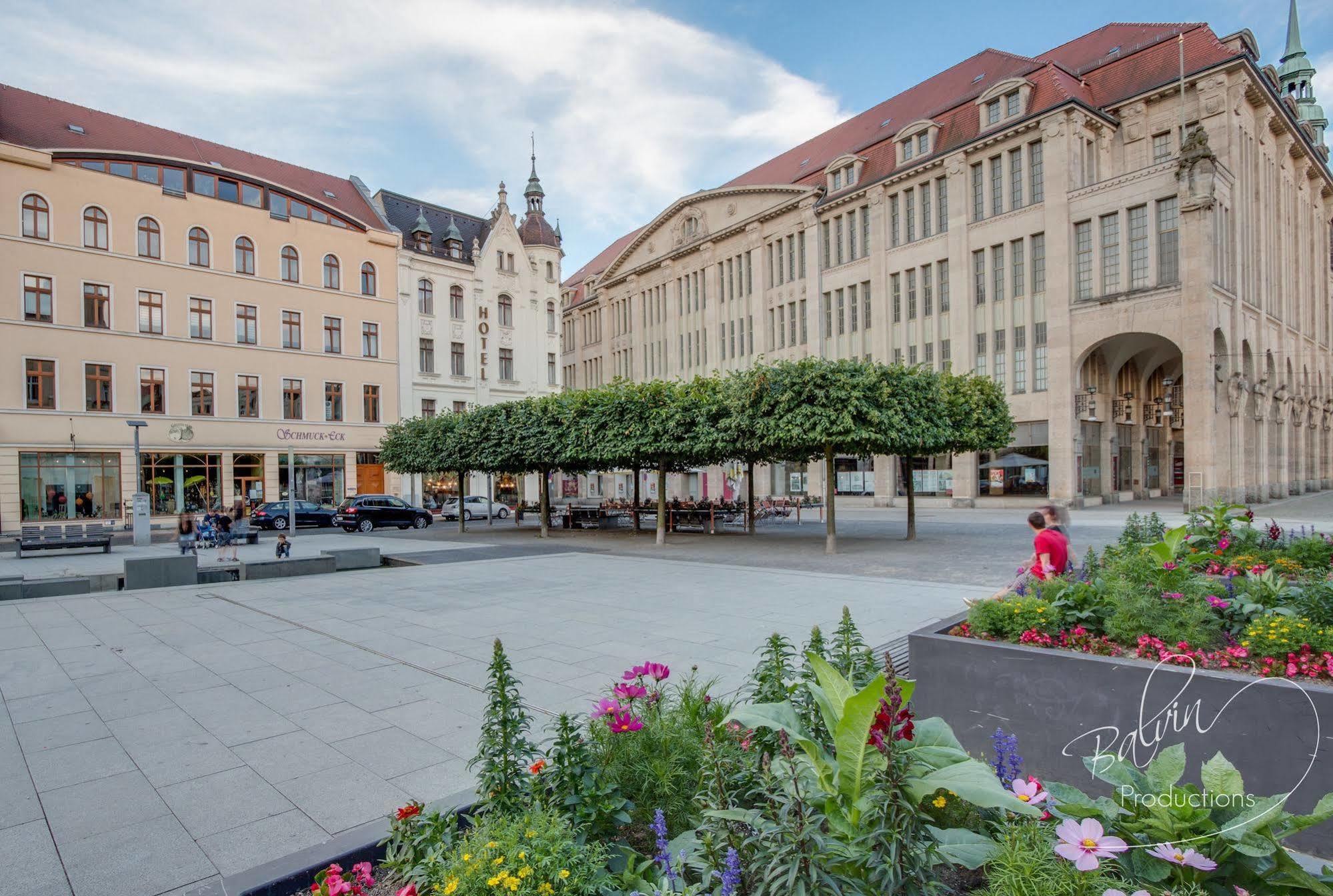 Akzent Hotel Am Goldenen Strauss กอร์ลิตซ์ ภายนอก รูปภาพ