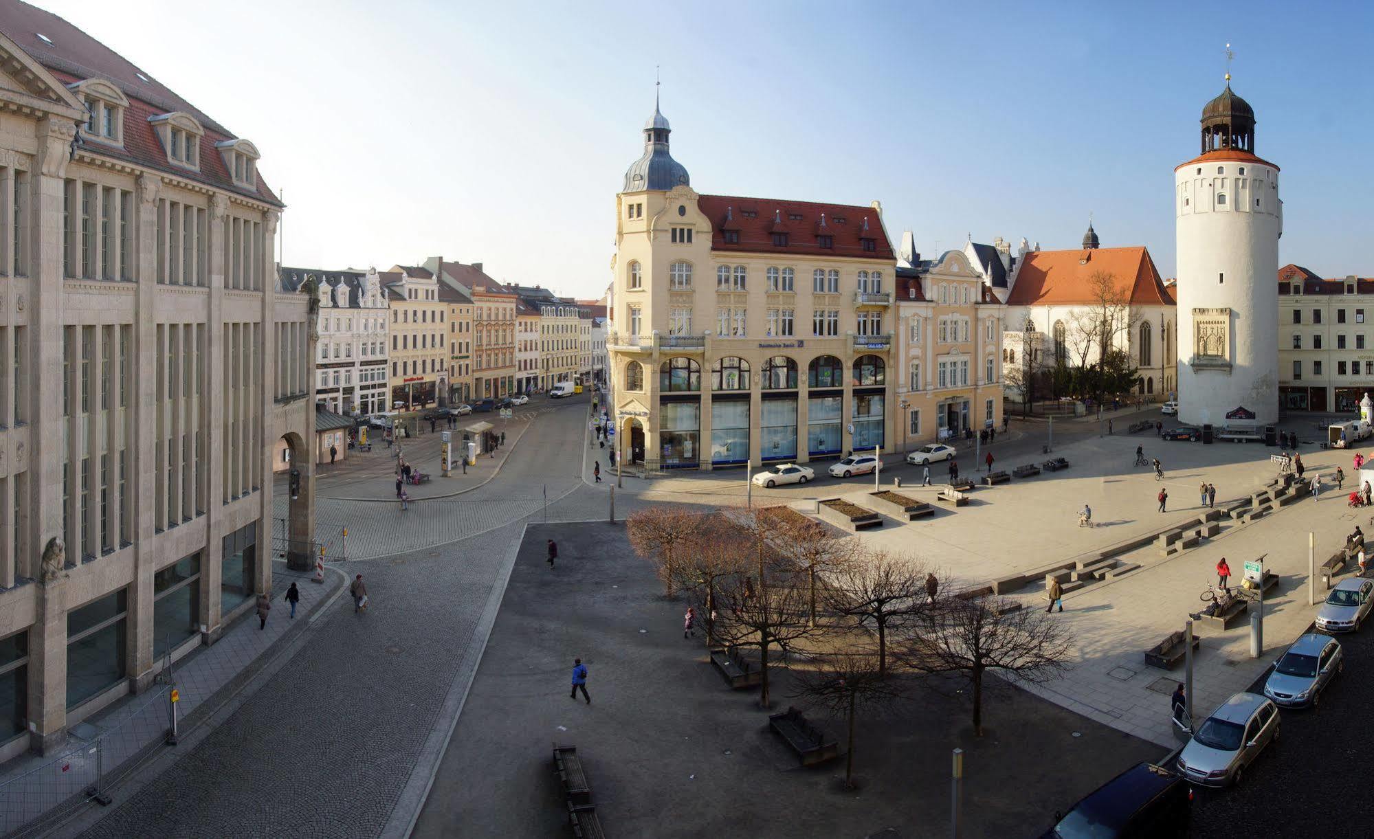 Akzent Hotel Am Goldenen Strauss กอร์ลิตซ์ ภายนอก รูปภาพ